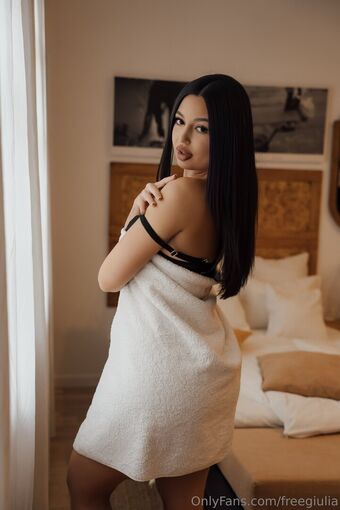freegiulia Naakte Lekken OnlyFans Foto 29