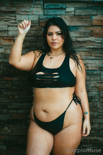 freescorpiomuse Naakte Lekken OnlyFans Foto 8