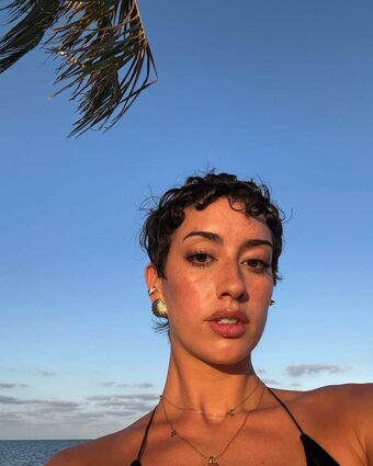 Gianna Evelyn Naakte Lekken OnlyFans Foto 34