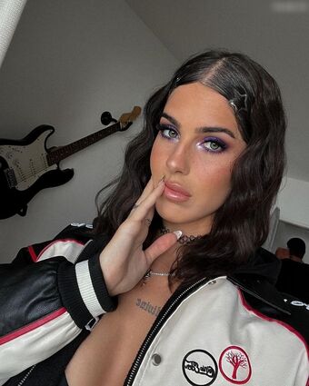 Gianninaprl Naakte Lekken OnlyFans Foto 2