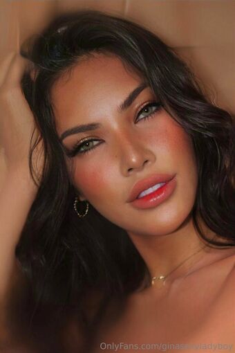 ginasexyladyboy
