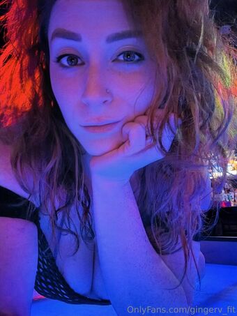gingerv_fit Naakte Lekken OnlyFans Foto 15