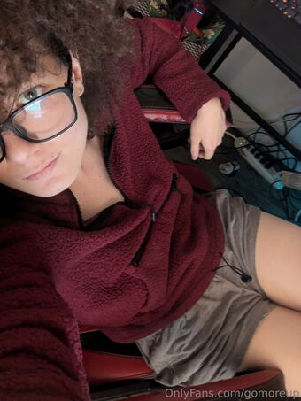 gomoreup Naakte Lekken OnlyFans Foto 19