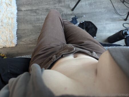 gomoreup Naakte Lekken OnlyFans Foto 20