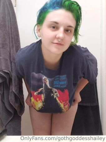 gothgoddesshailey