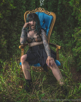 gothicrose99