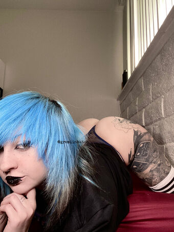 Gremlinbxtch Naakte Lekken OnlyFans Foto 27