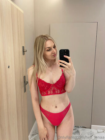 hell_lenaa Naakte Lekken OnlyFans Foto 59