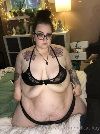 hellcat_kay Naakte Lekken OnlyFans Foto 15