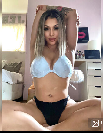 Hellomissbianca Naakte Lekken OnlyFans Foto 19