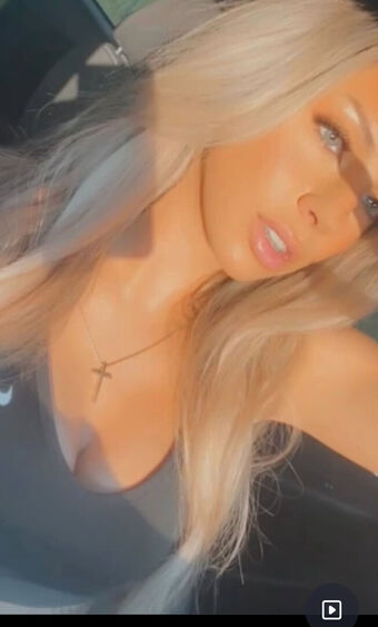 Honeyxxo Naakte Lekken OnlyFans Foto 24