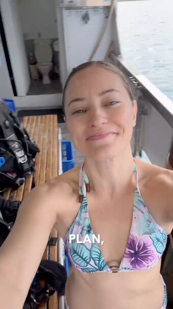 iJustine Naakte Lekken OnlyFans Foto 101