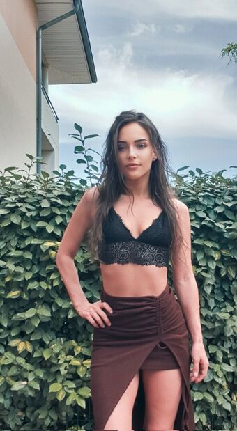 ilaety Naakte Lekken OnlyFans Foto 2