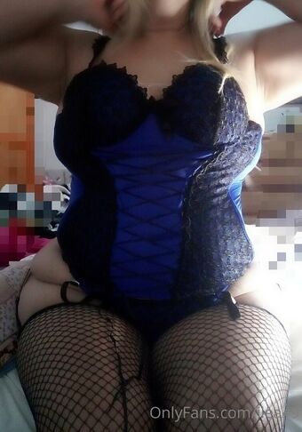 ilea49 Naakte Lekken OnlyFans Foto 3