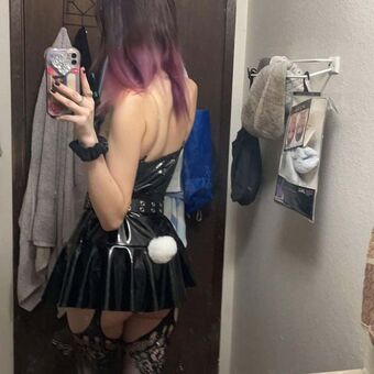 ipukeglitter420_ Naakte Lekken OnlyFans Foto 19