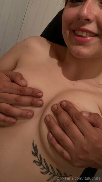 Itsluchita Naakte Lekken OnlyFans Foto 16