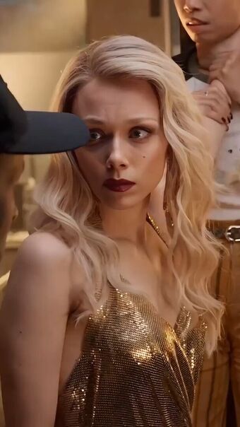 Ivanna Sakhno Naakte Lekken OnlyFans Foto 45