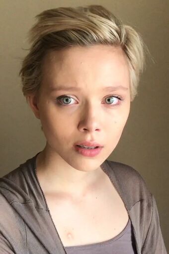 Ivanna Sakhno Naakte Lekken OnlyFans Foto 64