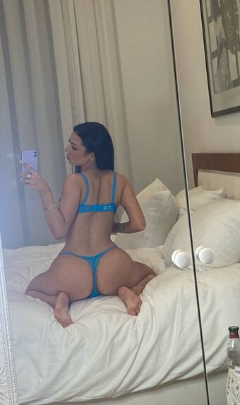 Izzlarissa Naakte Lekken OnlyFans Foto 27