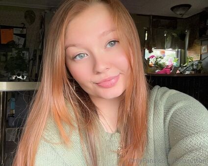 jadasutton Naakte Lekken OnlyFans Foto 9