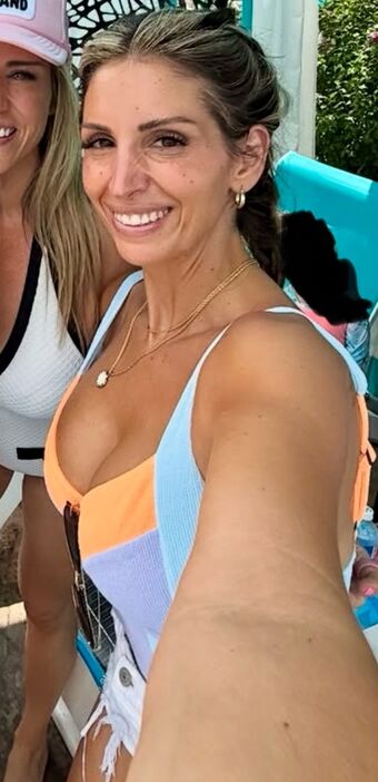 Janie Ippolito Naakte Lekken OnlyFans Foto 22