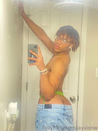 jayvionw Naakte Lekken OnlyFans Foto 33
