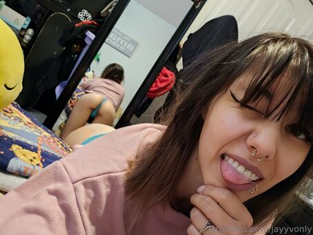 jayyvonly Naakte Lekken OnlyFans Foto 18