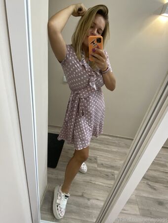 Jenny__oops Naakte Lekken OnlyFans Foto 31