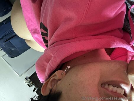 jesseunderhill Naakte Lekken OnlyFans Foto 10