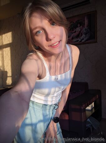 jessica_hot_blonde