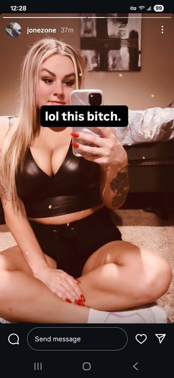 Jonezone Naakte Lekken OnlyFans Foto 5