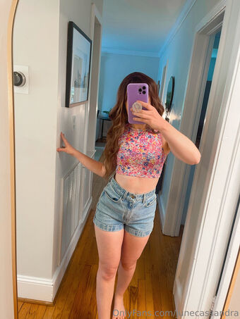 junecassandra Naakte Lekken OnlyFans Foto 30