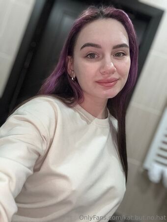 kat.but.no.hat