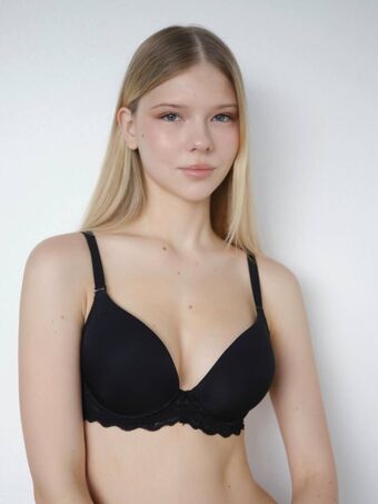 Kate Evteeva Naakte Lekken OnlyFans Foto 37