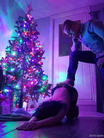 kind-state Naakte Lekken OnlyFans Foto 18