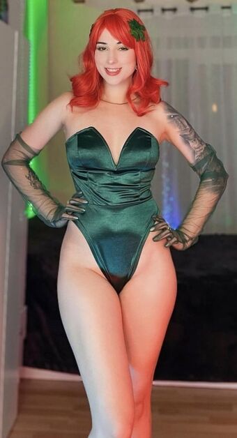 Ksenia Noche Naakte Lekken OnlyFans Foto 1