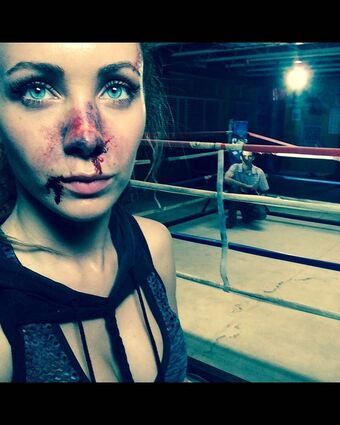 Ksenia Solo Naakte Lekken OnlyFans Foto 8