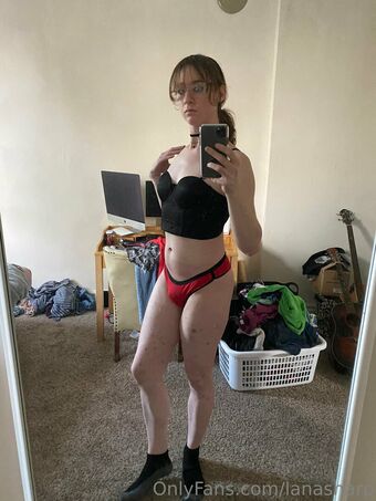 lanasharp Naakte Lekken OnlyFans Foto 21