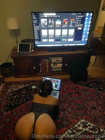 latinaineurope Naakte Lekken OnlyFans Foto 1