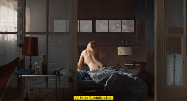 Laura Birn Naakte Lekken OnlyFans Foto 2