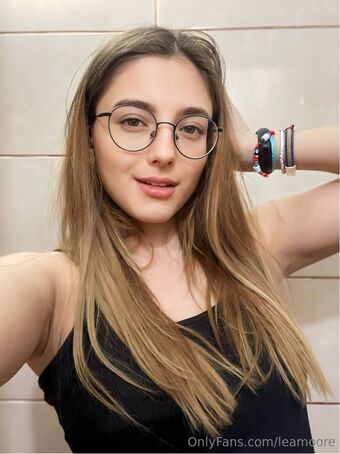 leamoore Naakte Lekken OnlyFans Foto 79