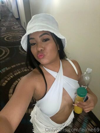 leime69 Naakte Lekken OnlyFans Foto 58
