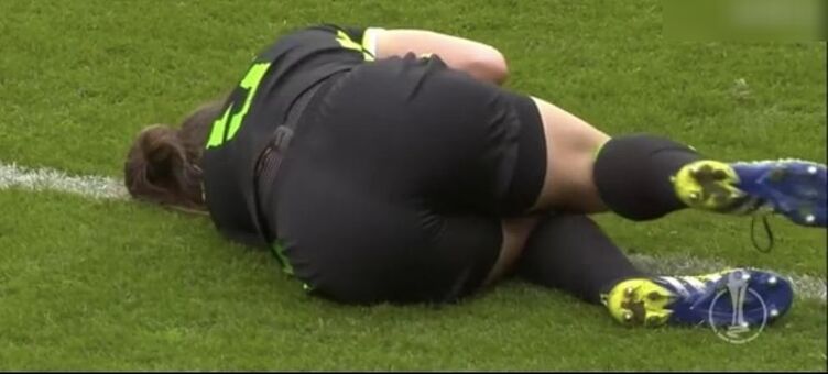 Lena Oberdorf Naakte Lekken OnlyFans Foto 17