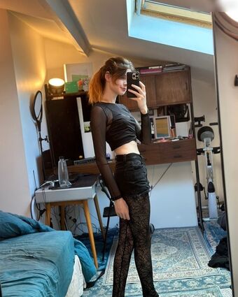 Lenacassandre Naakte Lekken OnlyFans Foto 40