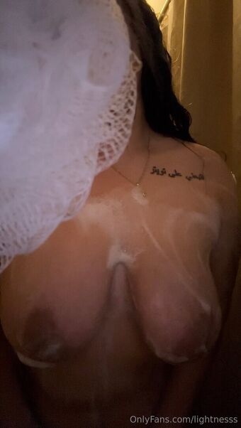 Lightnesss Naakte Lekken OnlyFans Foto 7