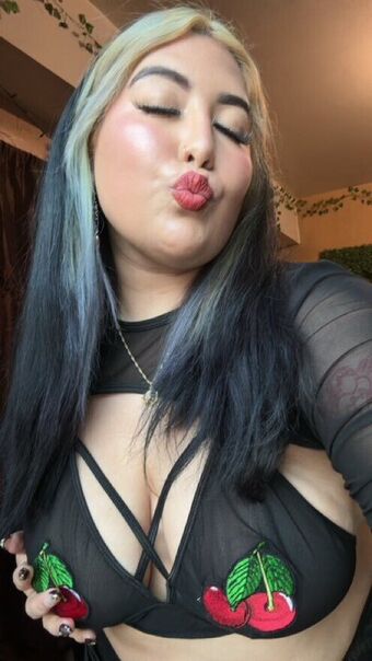 Lightnesss Naakte Lekken OnlyFans Foto 10