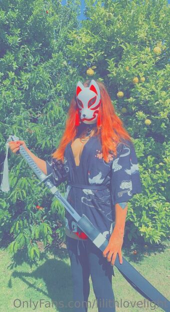 lilithlovelight Naakte Lekken OnlyFans Foto 17