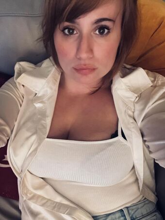 LillyBehave Naakte Lekken OnlyFans Foto 7