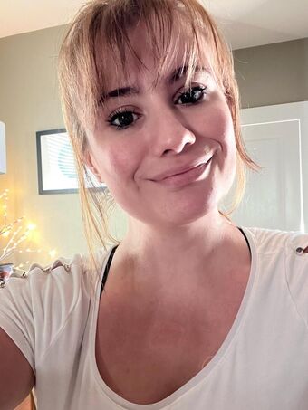 LillyBehave Naakte Lekken OnlyFans Foto 17