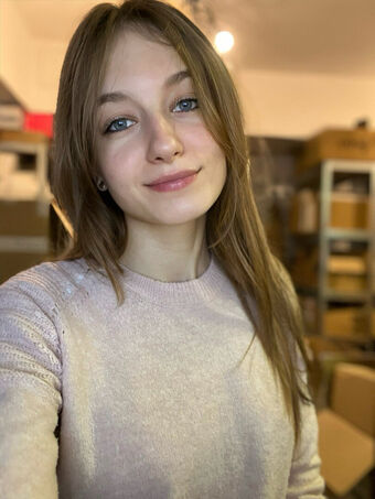 Lisadere Naakte Lekken OnlyFans Foto 11